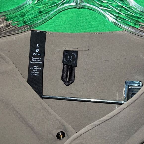 lululemon Lab Viha Shirt - NWT - Picture 5 of 14